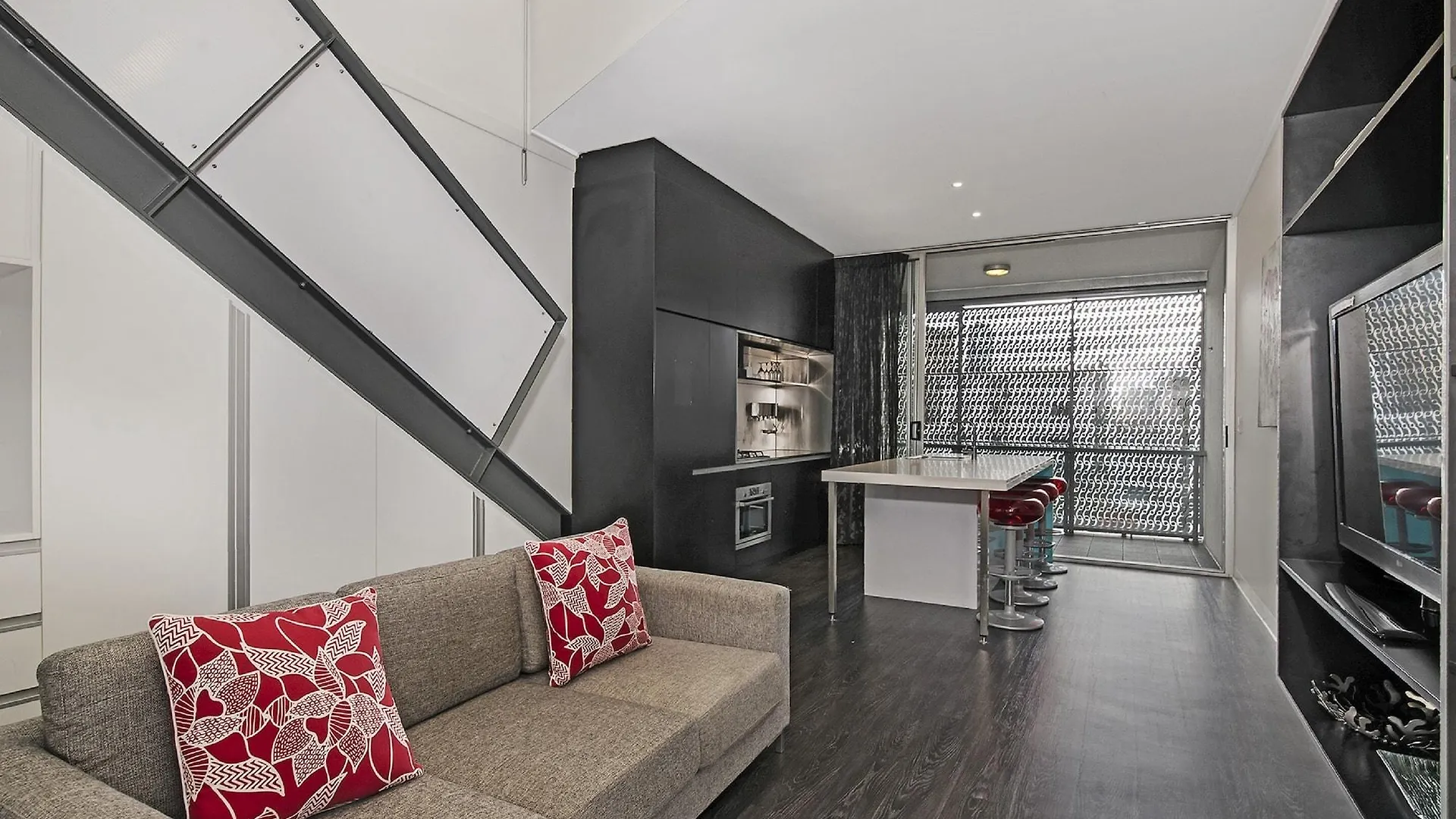 **** Aparthotel The Miro Apartments Brisbane Australia