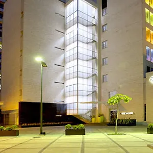 The 4* Caracas